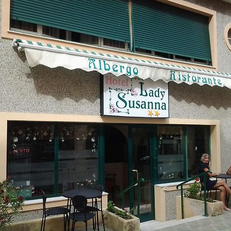 Hotel Lady Susanna Varraze Exterior foto